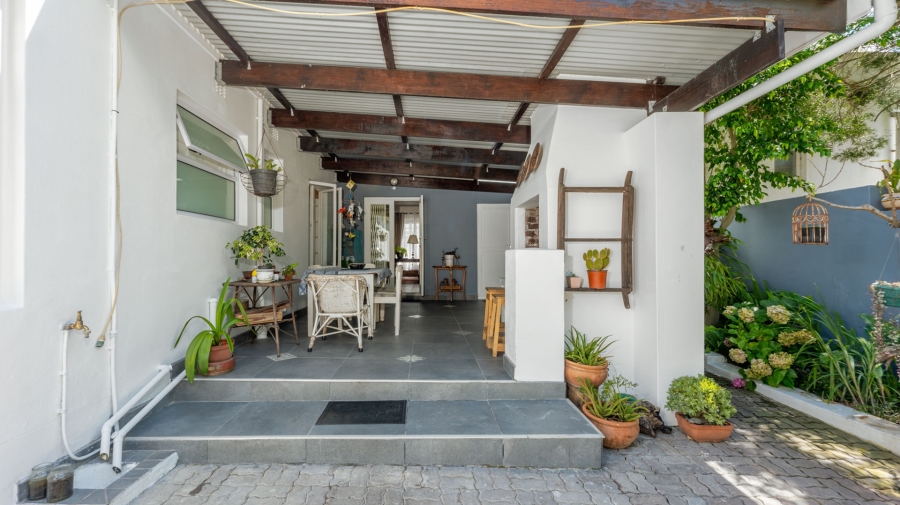 3 Bedroom Property for Sale in Bredasdorp Western Cape